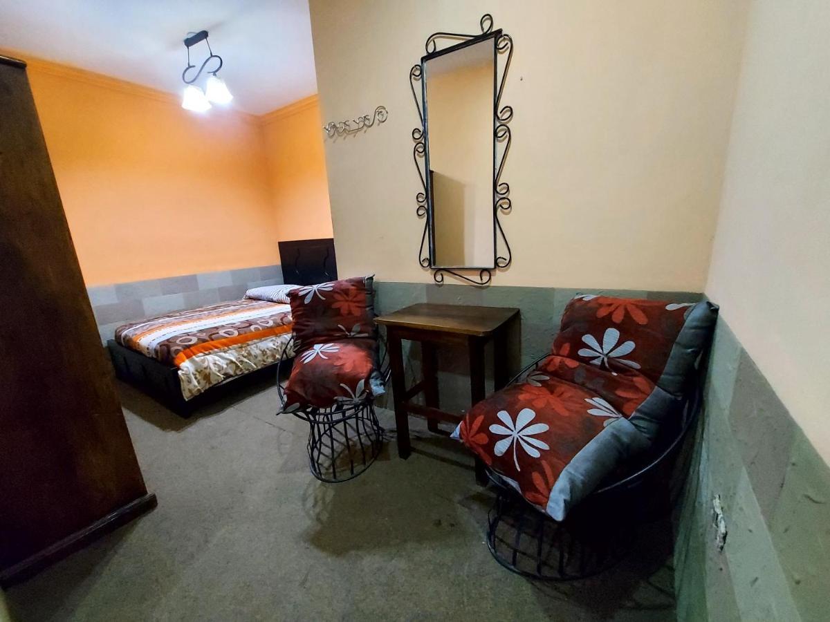 Naupa House Hostel Cochabamba Exteriör bild